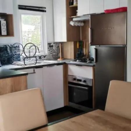 Mobil-home Climatise, Piscines * Gastes
