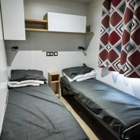 Mobil-home Climatise, Piscines * Gastes